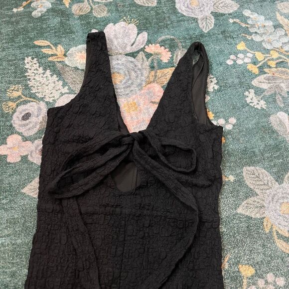 Tularosa Bobby Jumpsuit XS Black Sleeveless Halter Neck Crinkled Keyhole Stretch - Picture 10 of 16